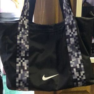 Black nike gym bag